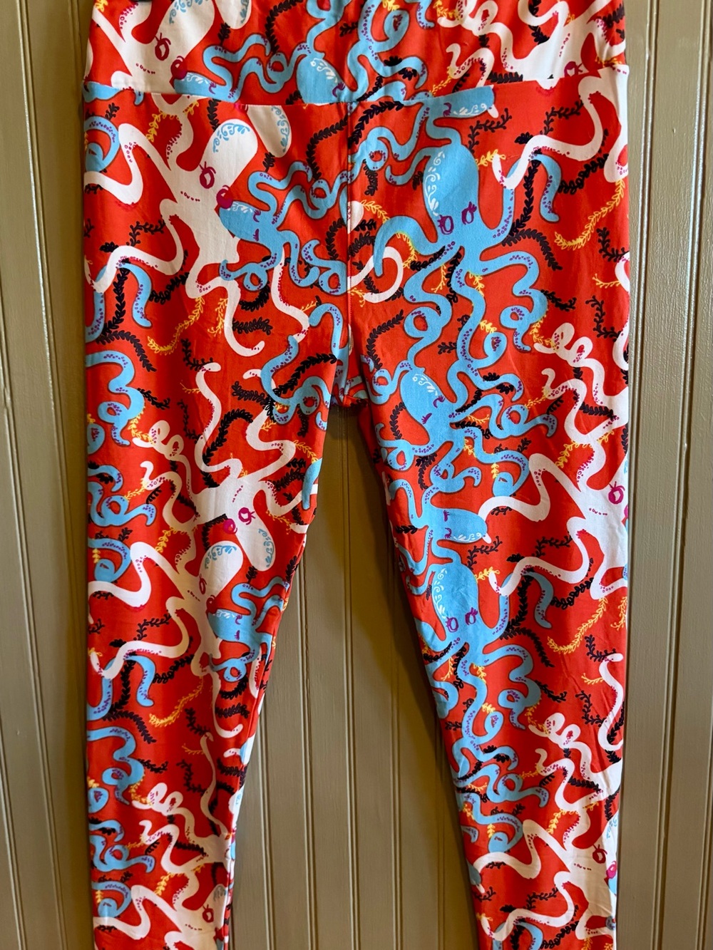 New LuLaRoe Octopus leggings Tall & Curvy